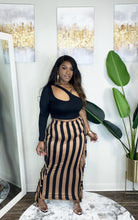 Load image into Gallery viewer, Addictive Fringe Striped Maxi Skirt